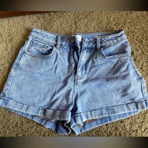 PacSun mom Jean shorts.